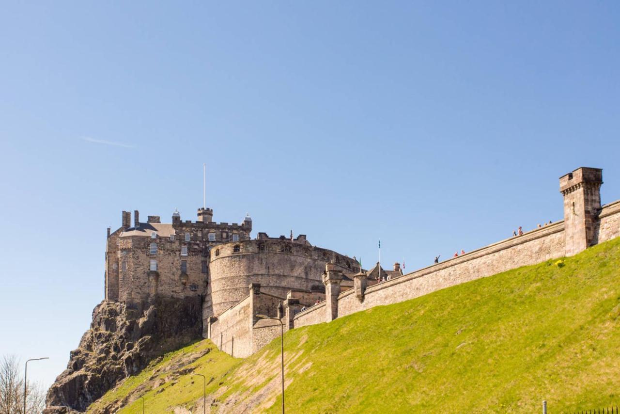 Altido Retro Castle Retreat 2Bed Apartamento Edimburgo Exterior foto